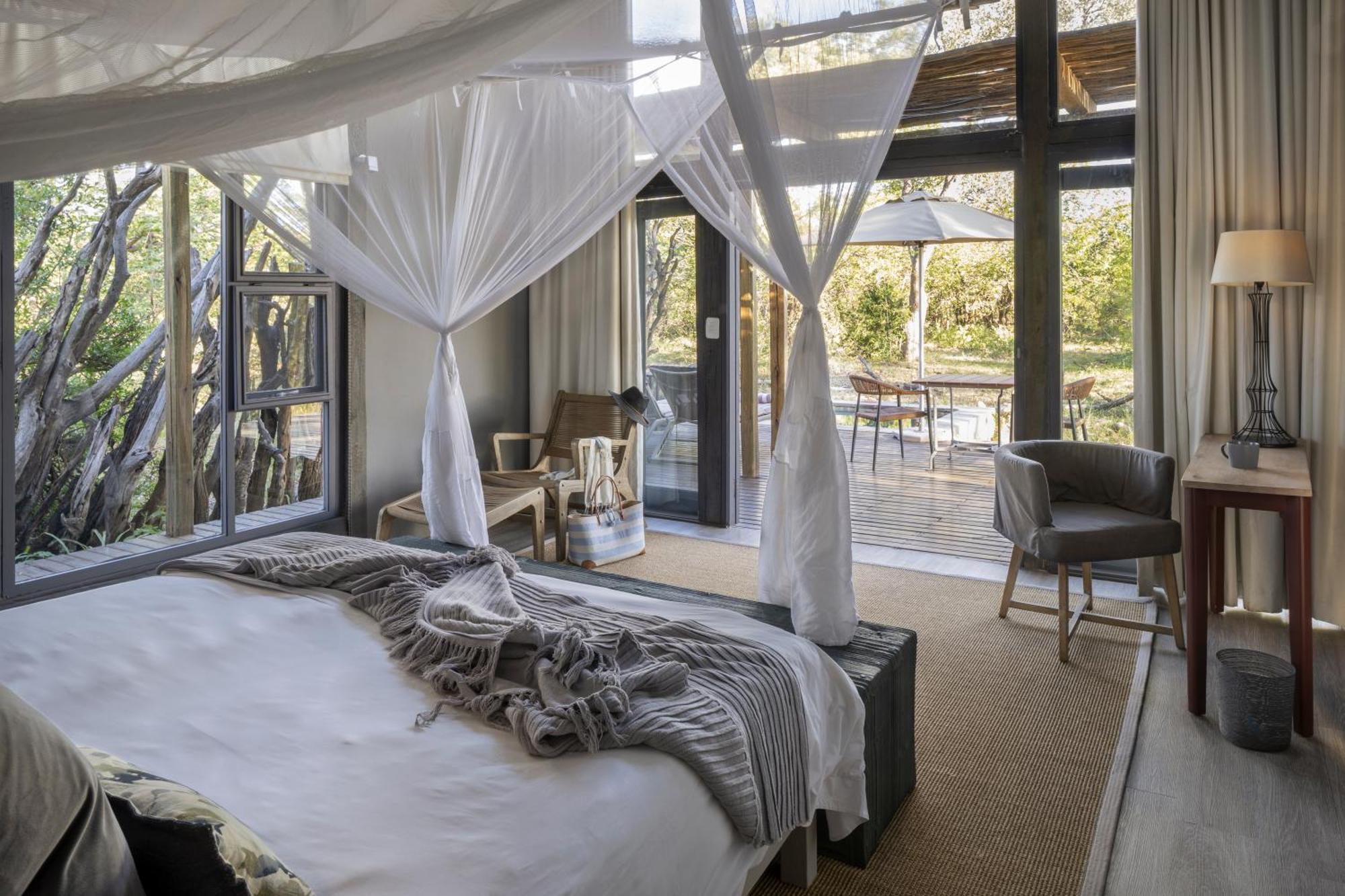 Simbavati River Lodge Timbavati viltreservat Exteriör bild