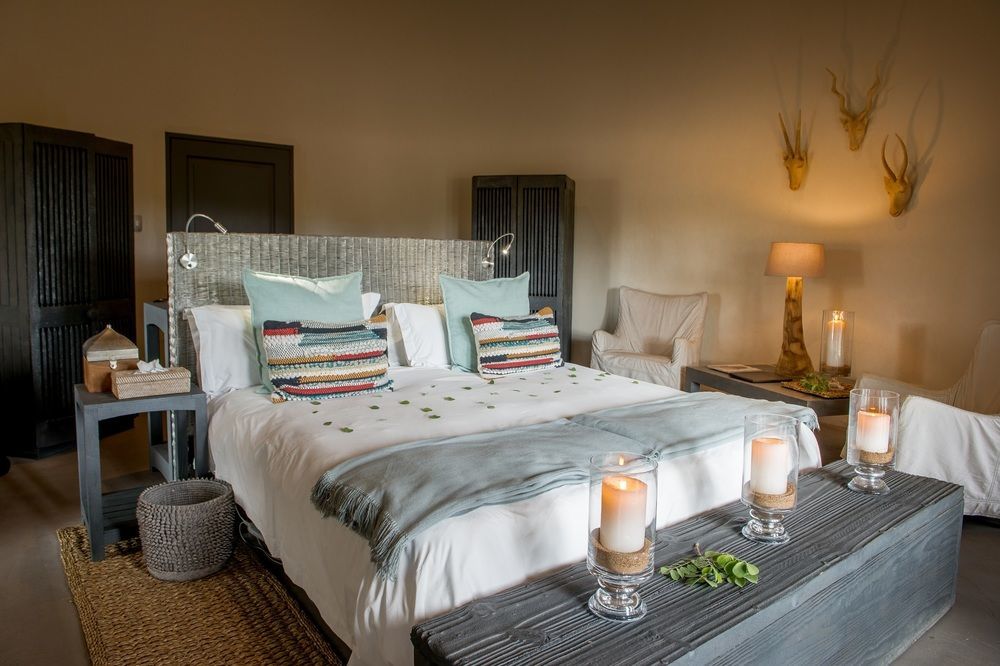 Simbavati River Lodge Timbavati viltreservat Exteriör bild